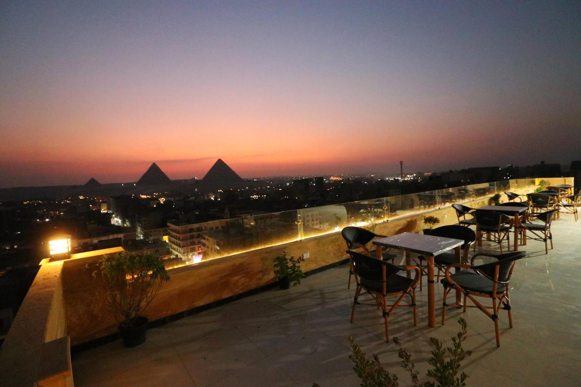 Pyramids Skyline Hotel Cairo Kafret el-Gabal Eksteriør bilde